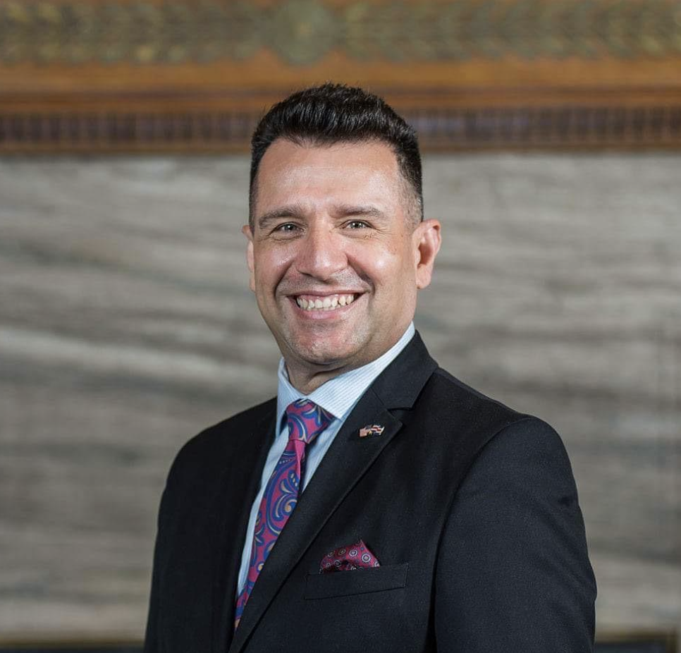 Victor Lizano headshot
